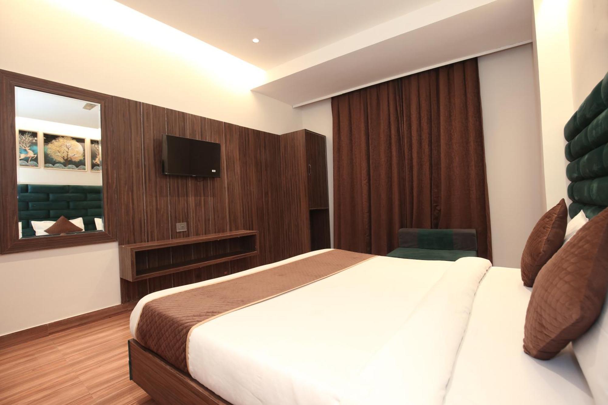 Park Plaza Hotel Near Golden Temple Amritsar Exterior foto